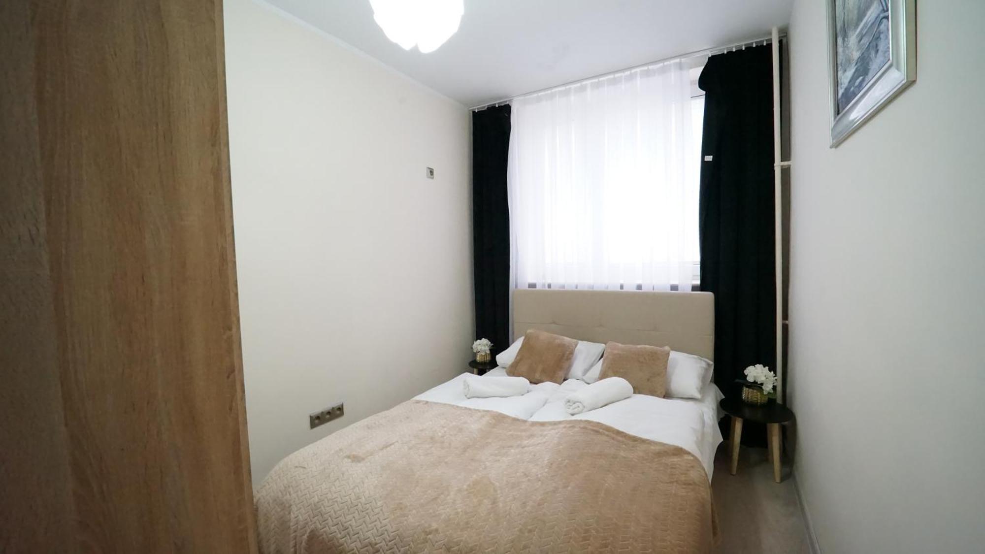 Apartamenty Every Sky Nadrzeczna 10 كارباش المظهر الخارجي الصورة