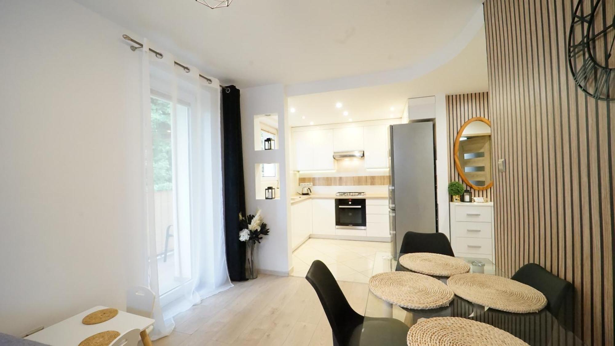 Apartamenty Every Sky Nadrzeczna 10 كارباش المظهر الخارجي الصورة