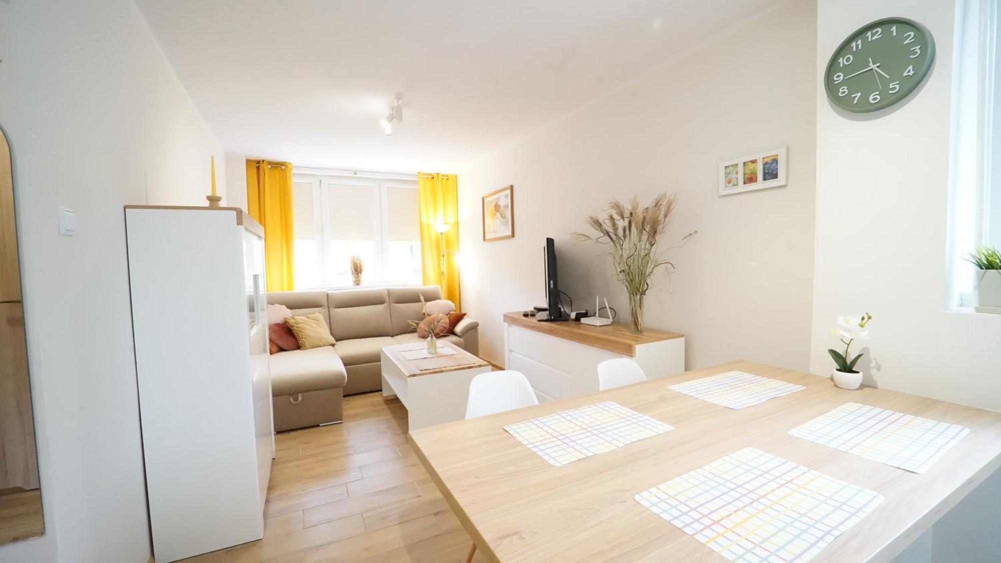 Apartamenty Every Sky Nadrzeczna 10 كارباش المظهر الخارجي الصورة